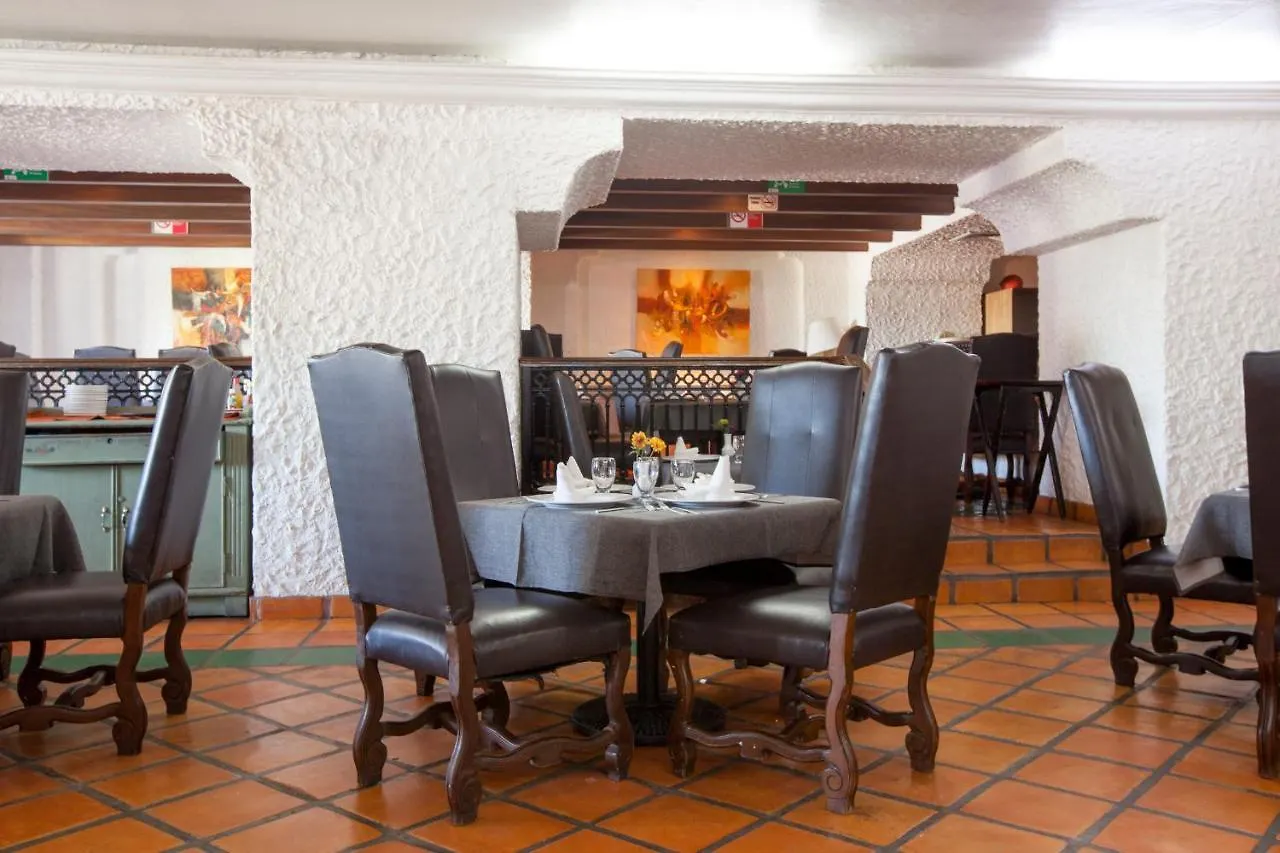 מזטלן Royal Villas Resort 5*,